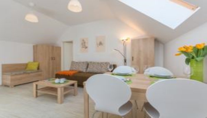 Фото Old Town Rooms And Apartments