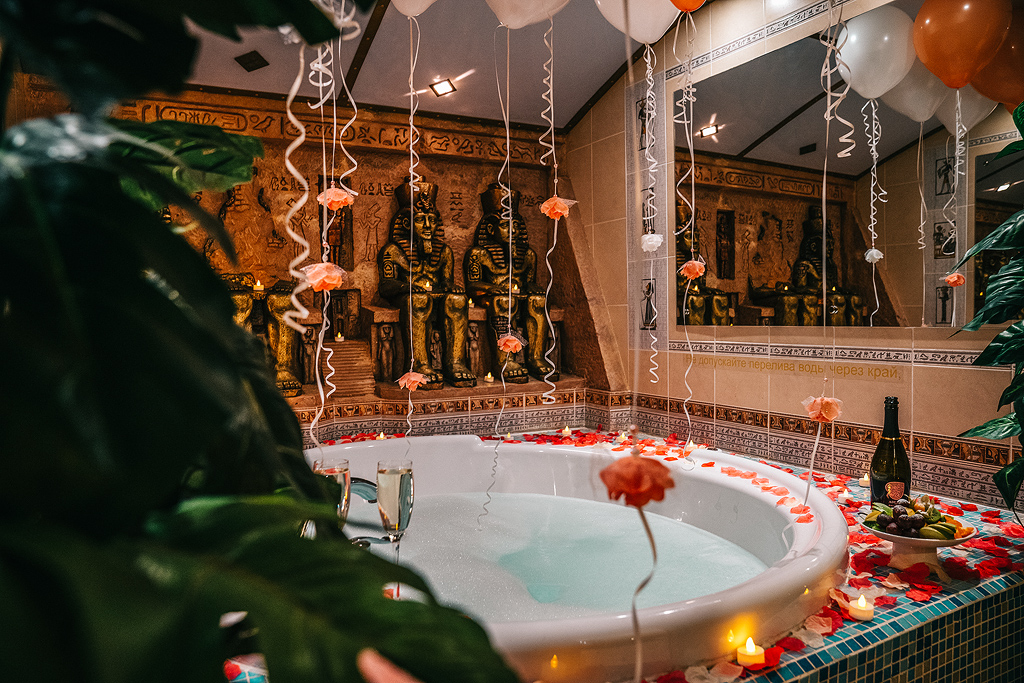 Фото Замок в долине