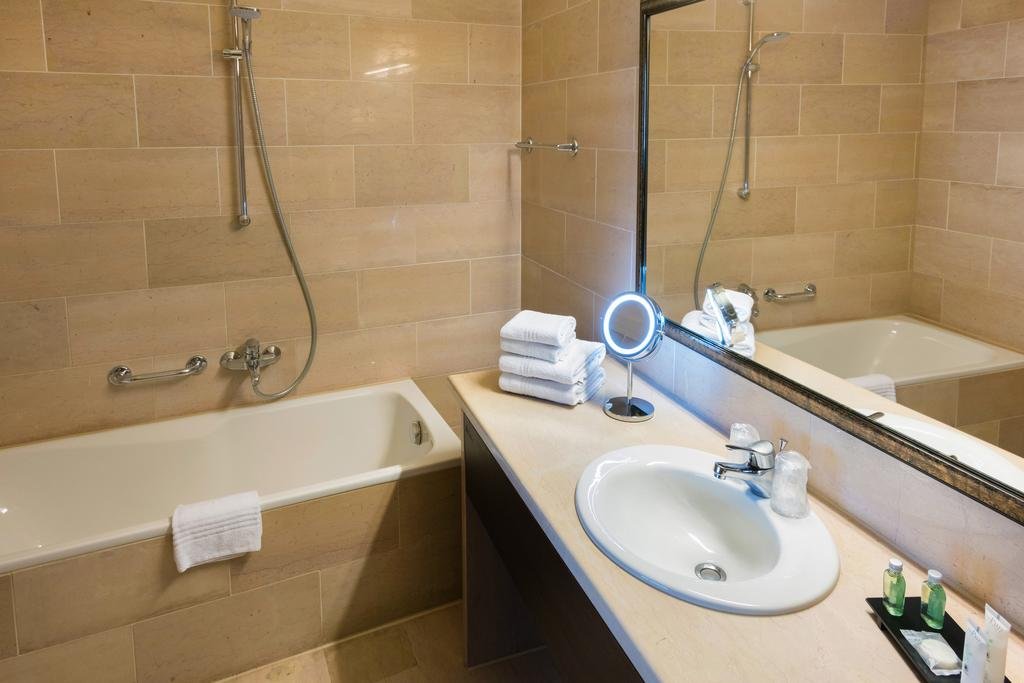 Фото Hotel Opera