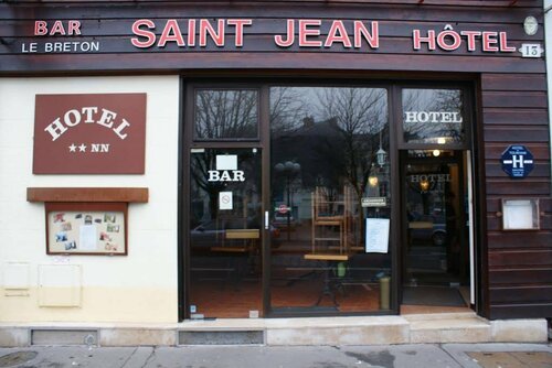 Гостиница Hôtel Saint Jean в Туре