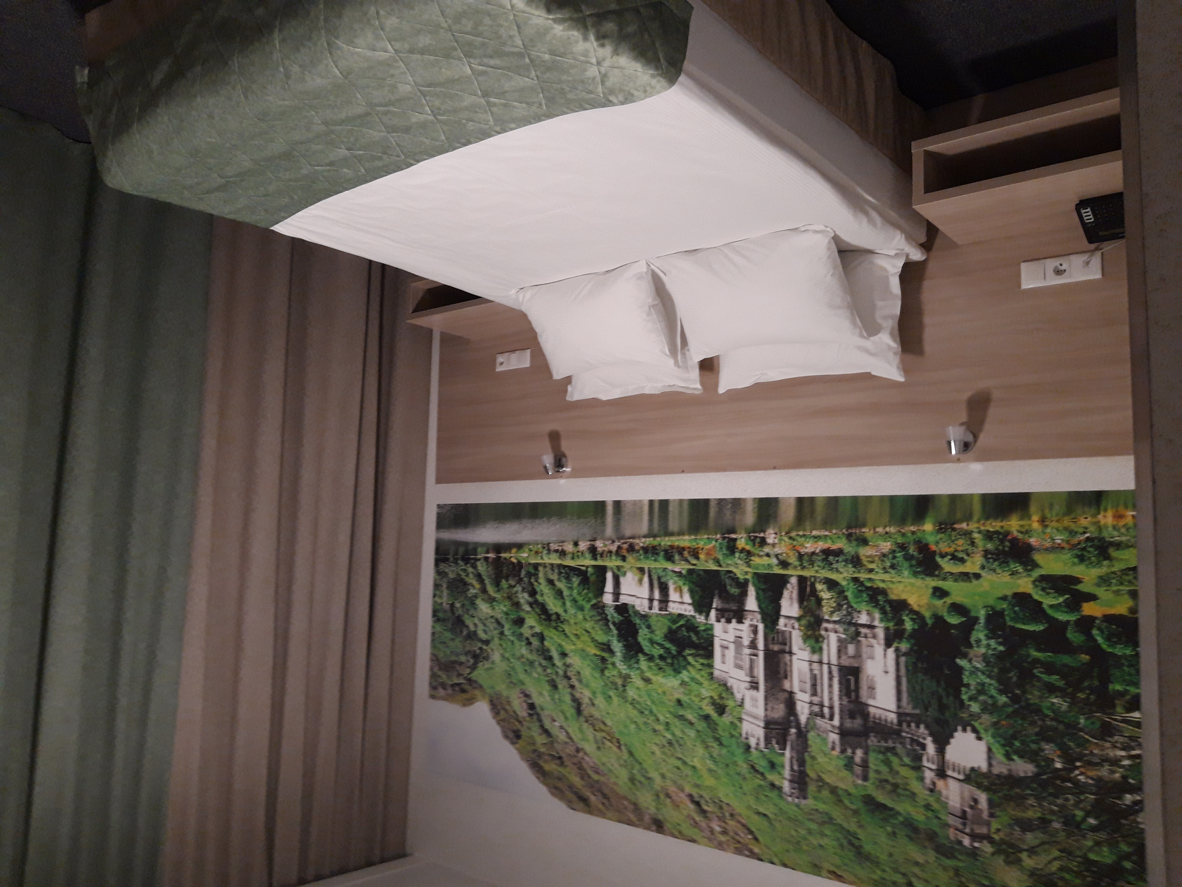 Фото Атерра