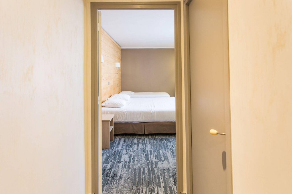 Фото Hôtel Vauban Briançon