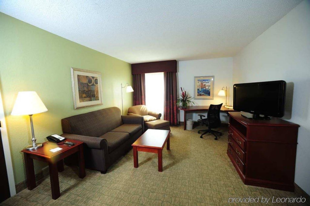 Фото Hampton Inn & Suites Nashville-Airport