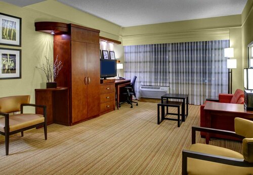 Гостиница Courtyard by Marriott Greenville Downtown