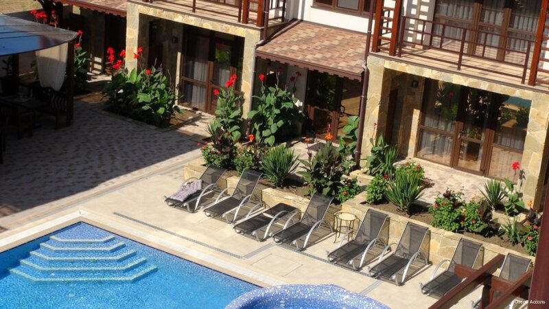 Фото Ассоль Меганом