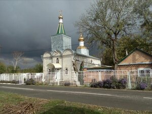 Церковь Георгия Победоносца (станица Галюгаевская, Школьная ул., 14), православный храм в Ставропольском крае