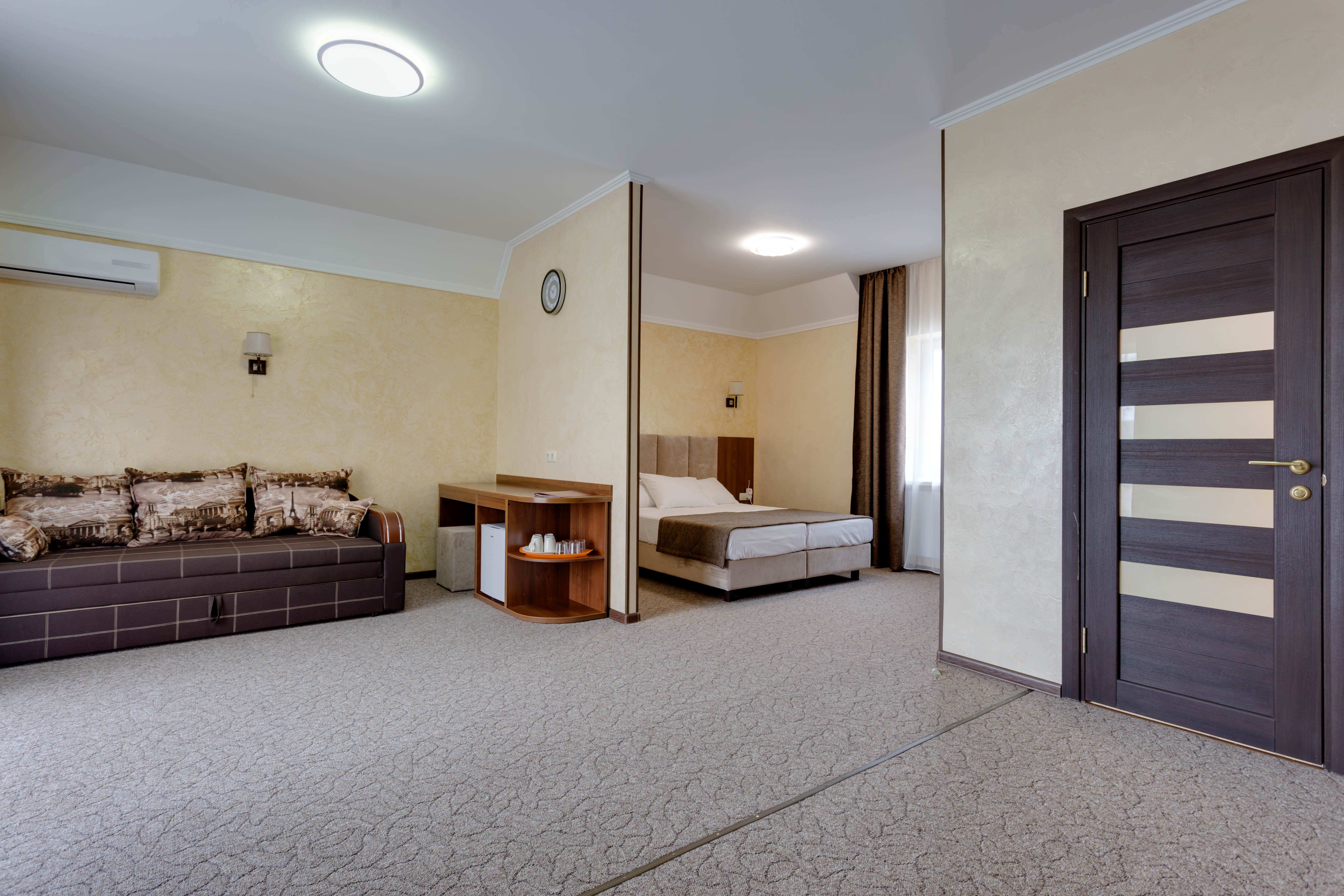 Фото Аквилон