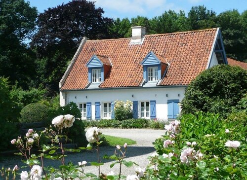Гостиница B&b Au Petit Tambour D'Autingues в Кале