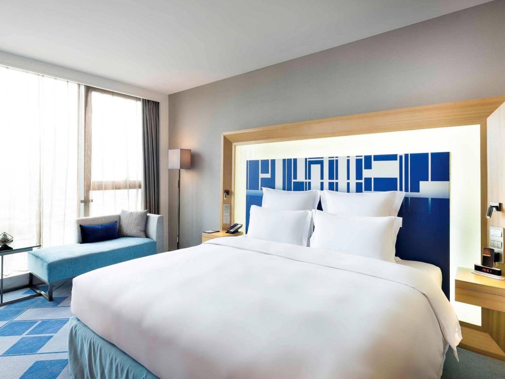 Фото Novotel Ningbo East