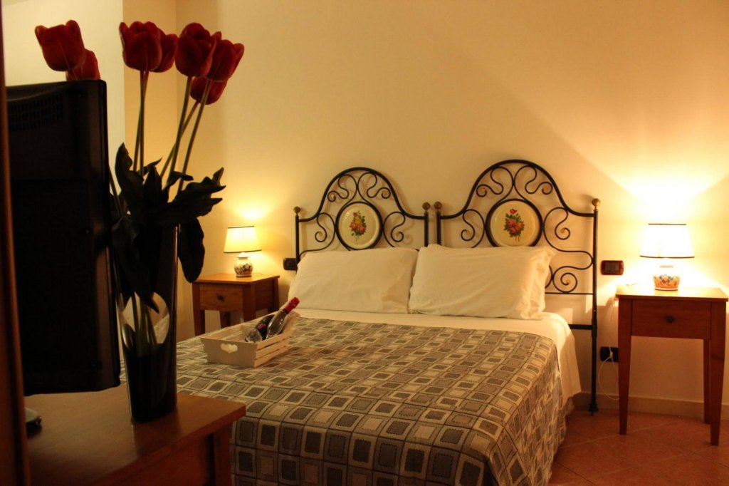 Фото Nuovo Castello Crisilio