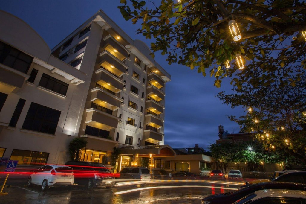 Фото Cebu Grand Hotel