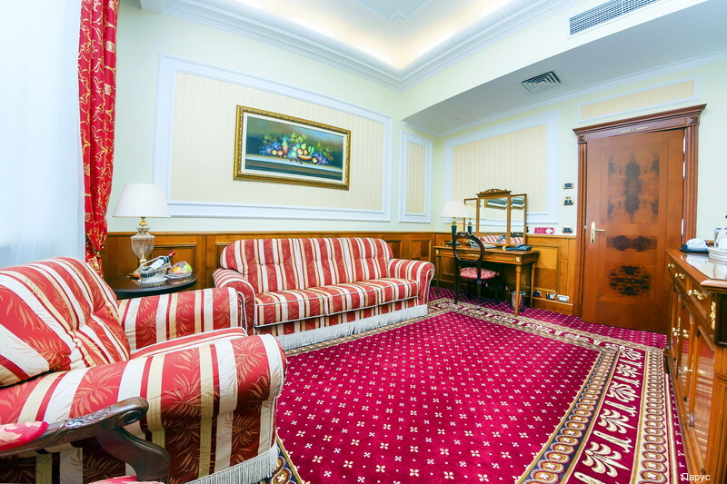 Фото отеля 2