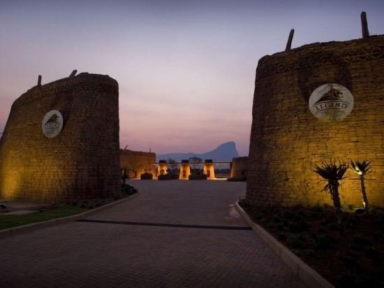 Фото отеля 2