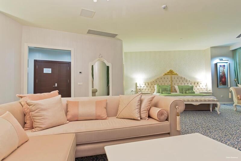 Фото Jrw Welmond Hotel & Casino