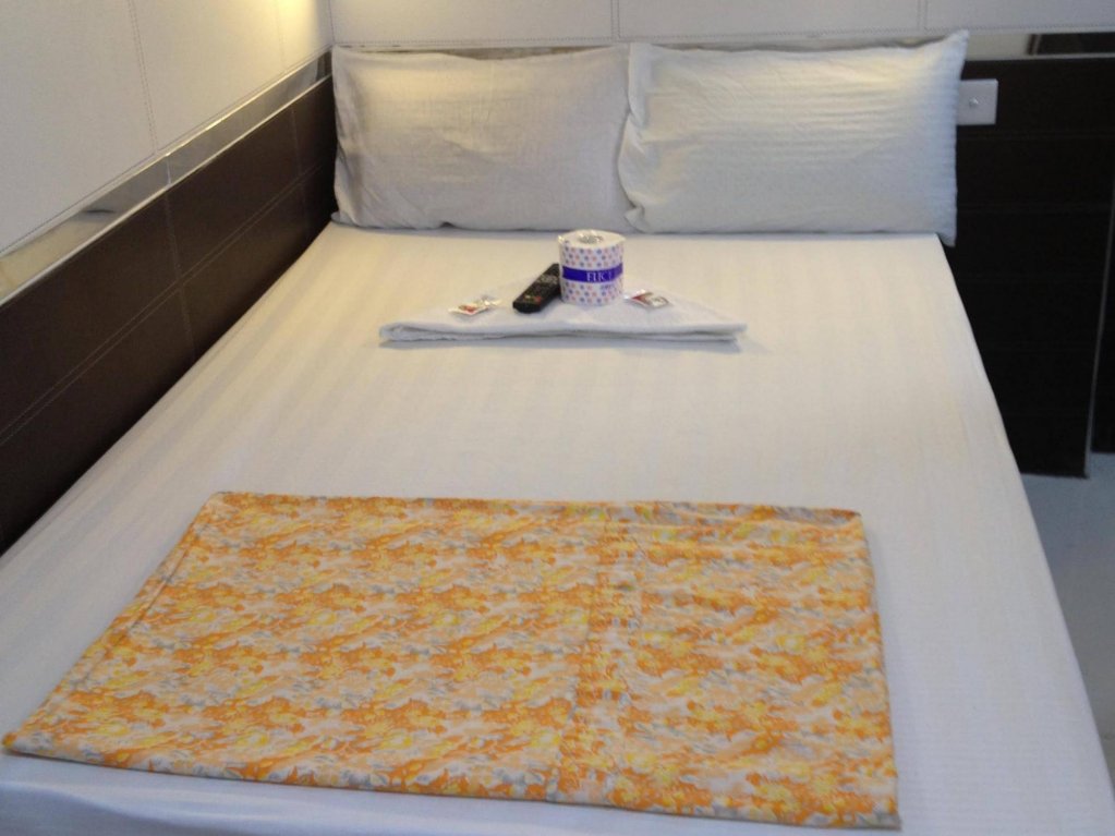 Фото Carlton Guest House - Carlton Group of Hostels