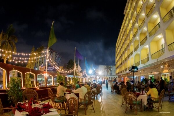 Хостел Hotel Faran в Карачи