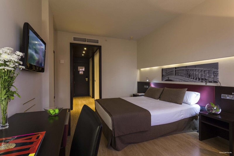 Фото Ayre Hotel Sevilla