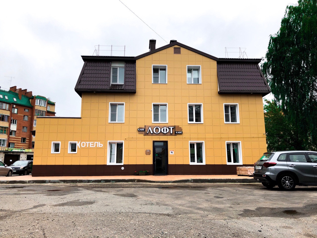 Фото отеля 1