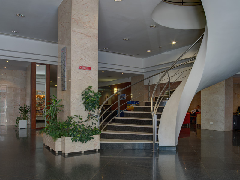 Фото VIP Executive Entrecampos Hotel & Conference