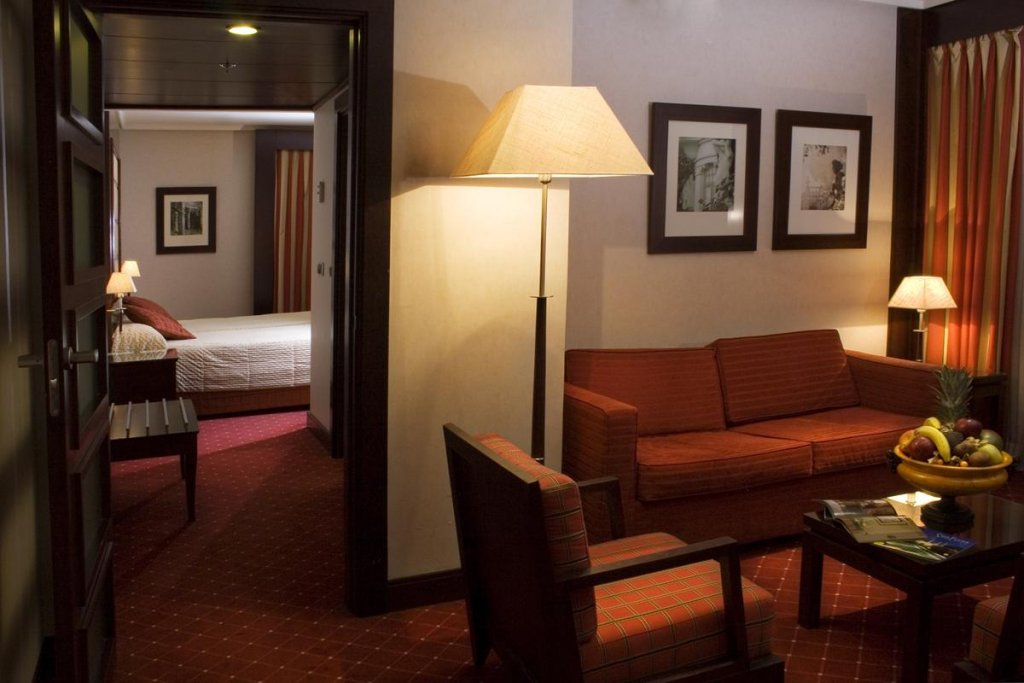 Фото Hotel Sevilla Center