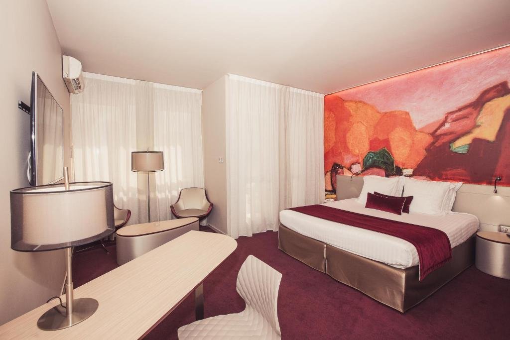 Фото Mercure Limoges Royal Limousin