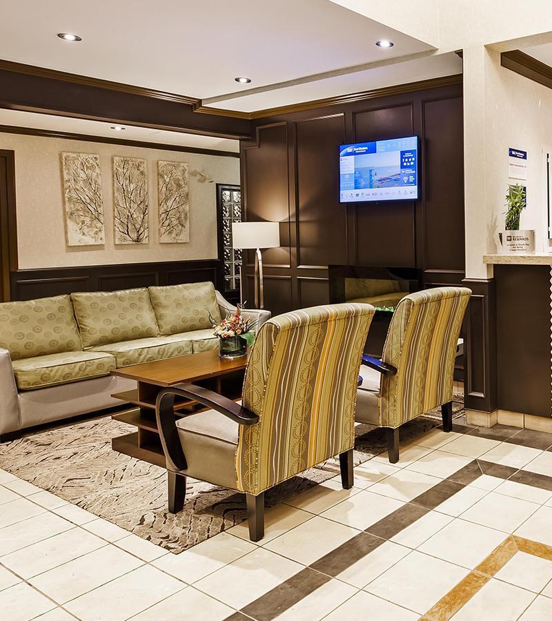 Фото Best Western King George Inn & Suites