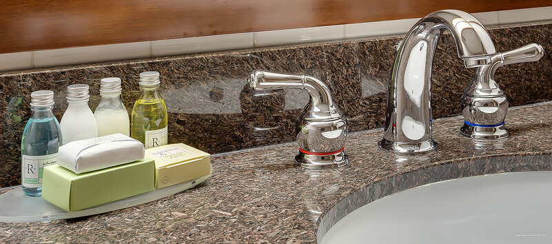 Фото Best Western Plus Port O'Call Hotel