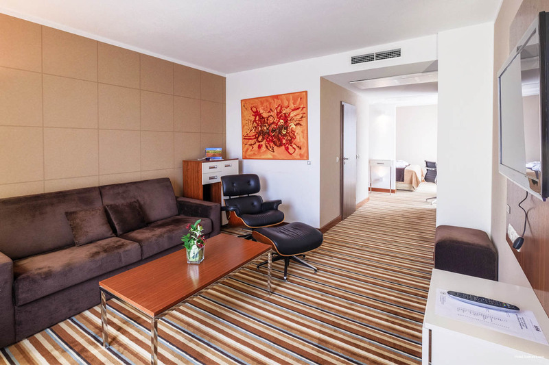 Фото Business Hotel Astrum Laus