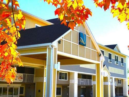 Внешний вид отеля Quality Inn & Suites Evergreen Hotel в Огасте, фото 5