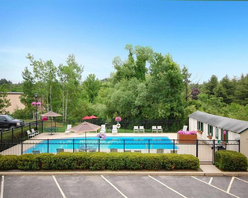 Фото Quality Inn & Suites Evergreen Hotel