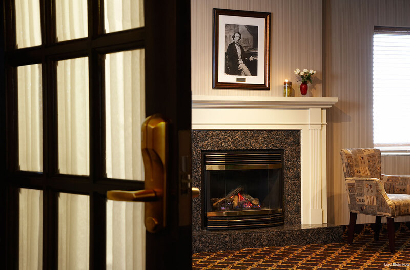 Фото Lord Elgin Hotel