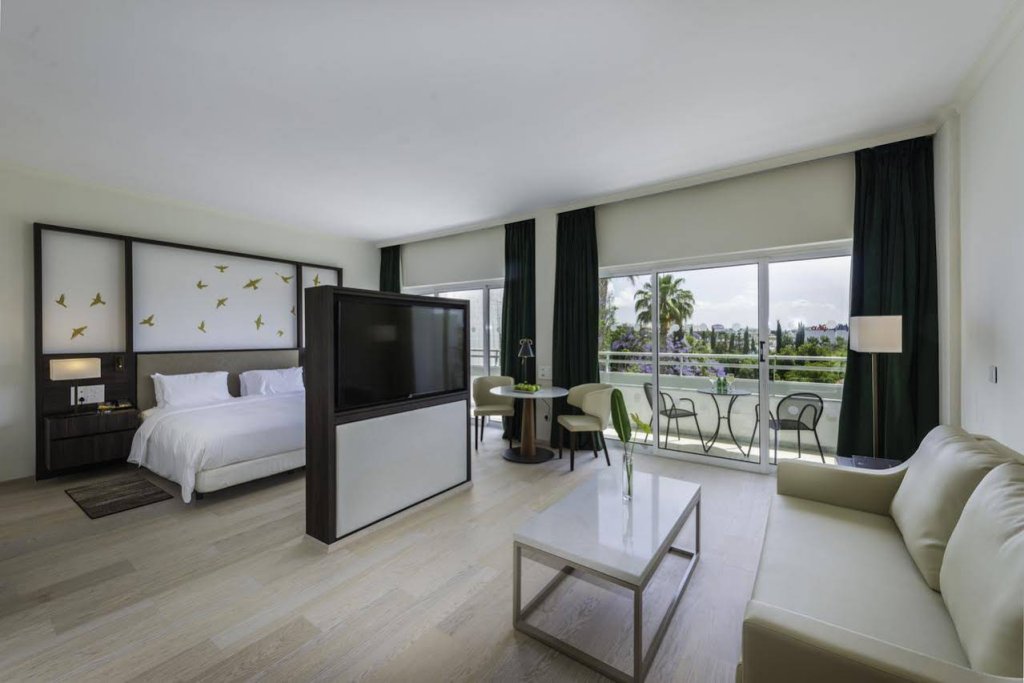 Фото Hilton Nicosia