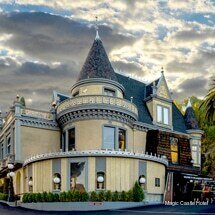 Гостиница Magic Castle Hotel в Лос-Анджелесе