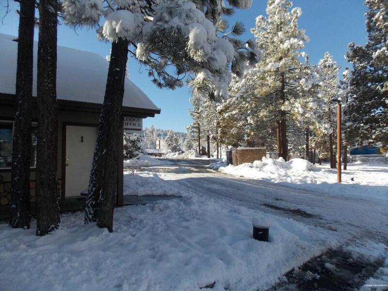 Фото Vintage Lakeside Inn