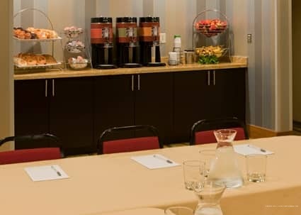 Фото Hampton Inn & Suites Seattle/Federal Way