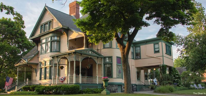 Фото Oliver Inn Bed and Breakfast