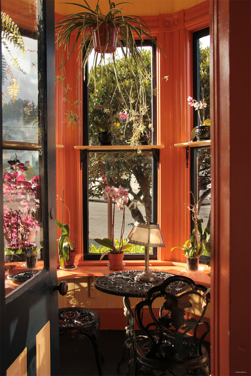 Фото Gingerbread Mansion Inn