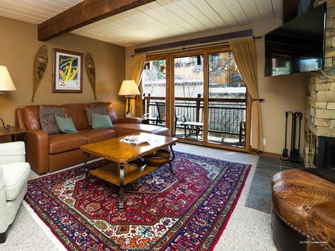 Фото Lift One Condominiums