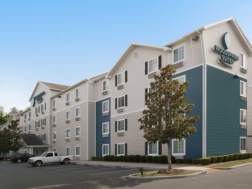 Гостиница WoodSpring Suites Knoxville Airport