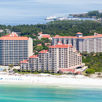 Гостиница Grand Caribbean West by Southern Vacation Rentals