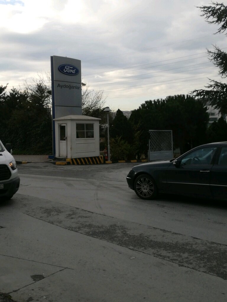 Otomobil satış galerileri Otokoç - Ford Yenibosna, Bahçelievler, foto