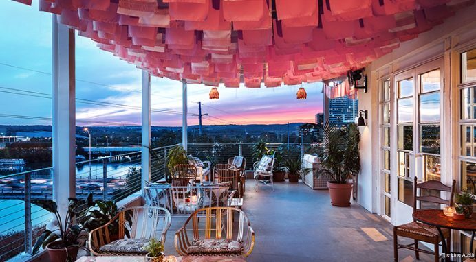 Фото The Line Austin