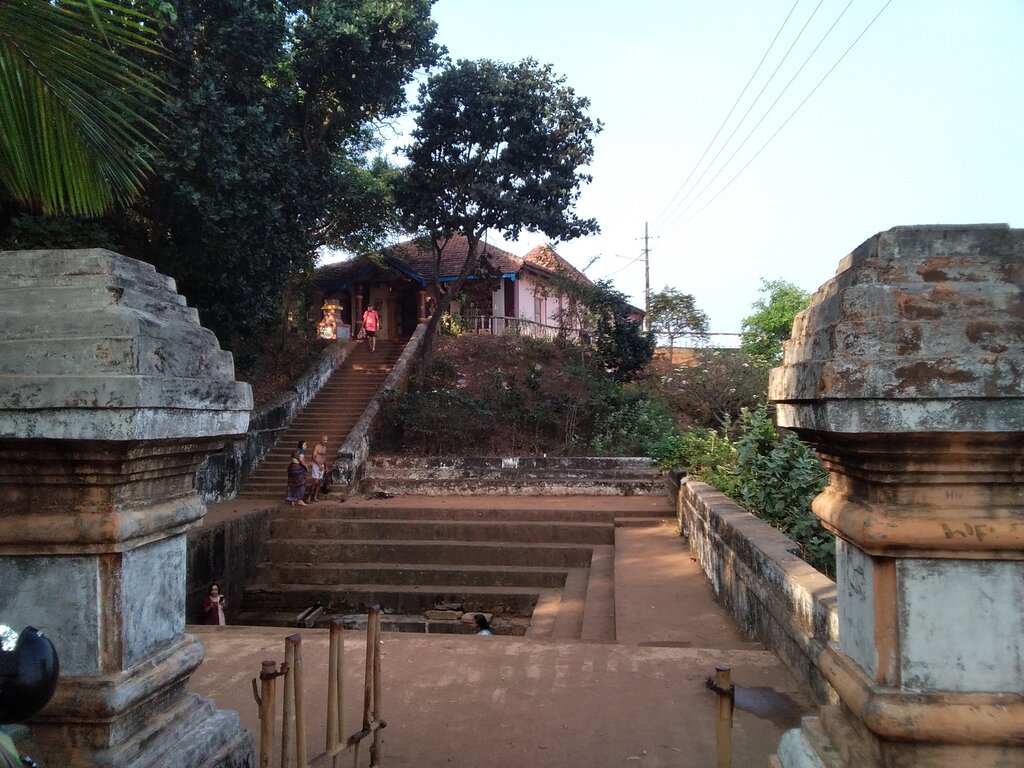 Pagoda Sri Rama Temple, Karnataka, photo