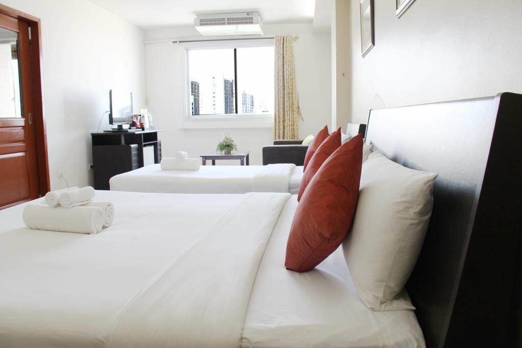 Hotel Centric Place Hotel, Bangkok, photo