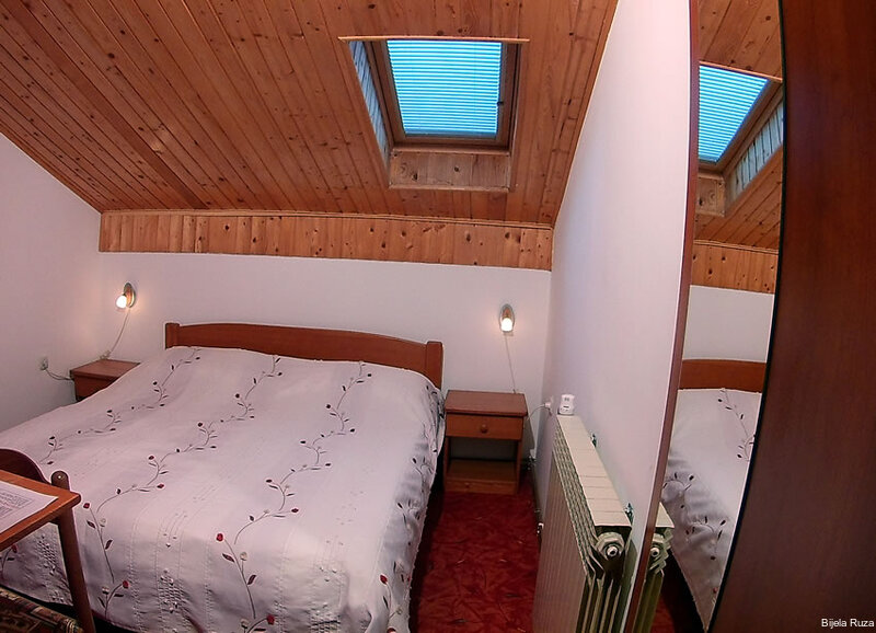 Фото Bijela Ruza