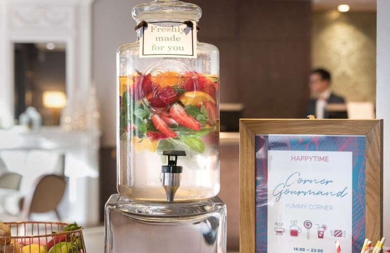 Фото The Deck Hotel by HappyCulture