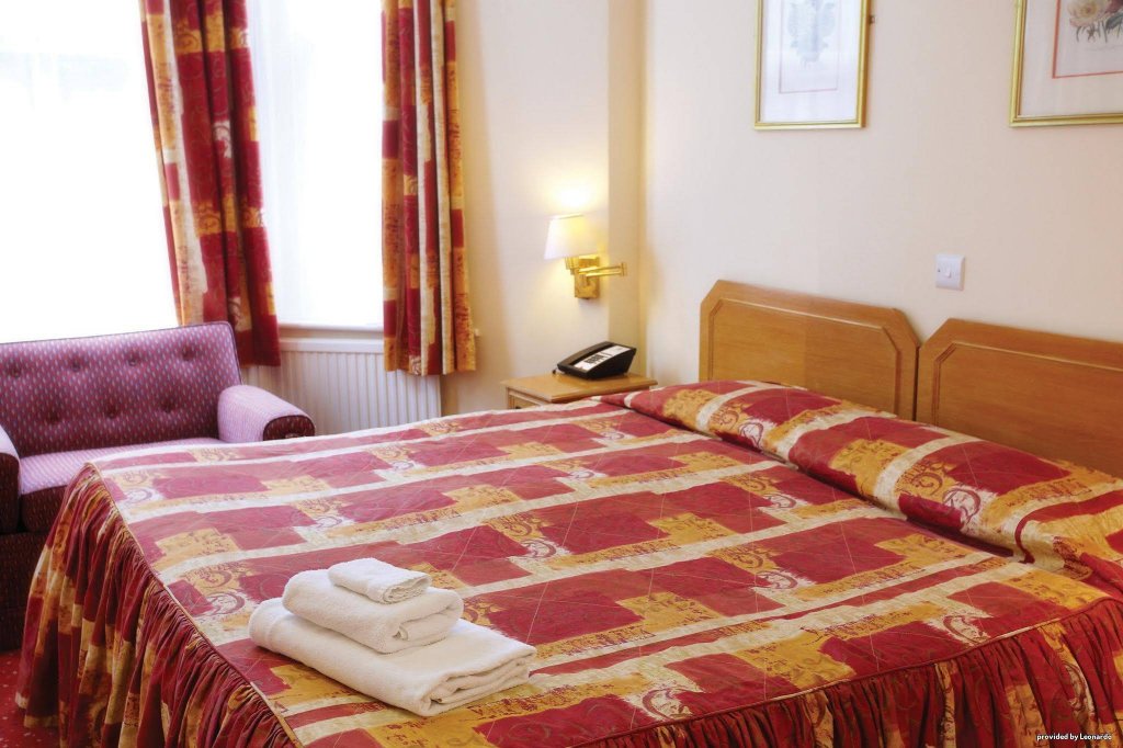 Фото Best Western Chiswick Palace & Suites