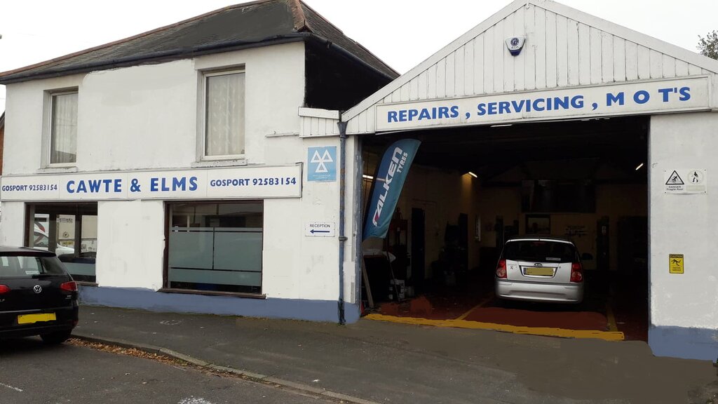 Tires and wheels Cawte And Elms, Gosport, photo