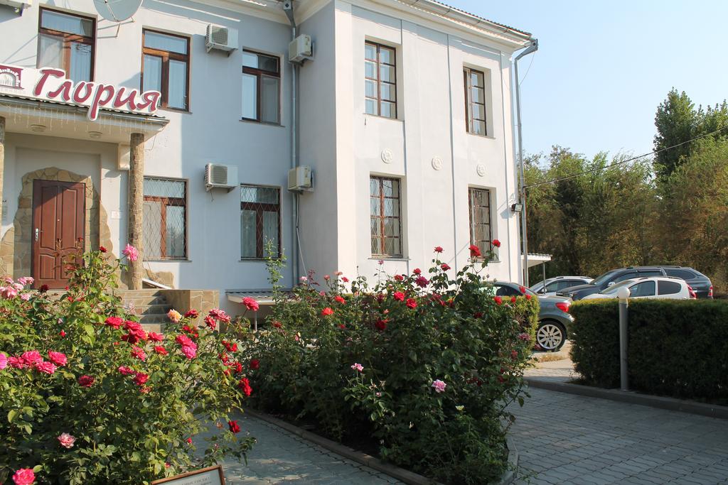 Фото Глория