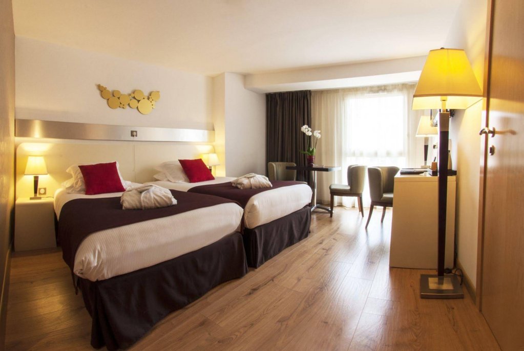 Фото Hotel Montaigne & SPA